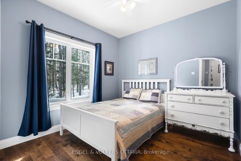 Photo 19 at 310 Calling Loon Lane, Lanark Highlands (Darling) Twp, Lanark Highlands