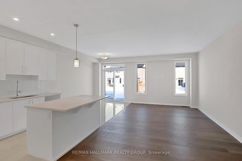 Photo 5 at 1922 Hawker Private, Huntley Ward (South East), Carp