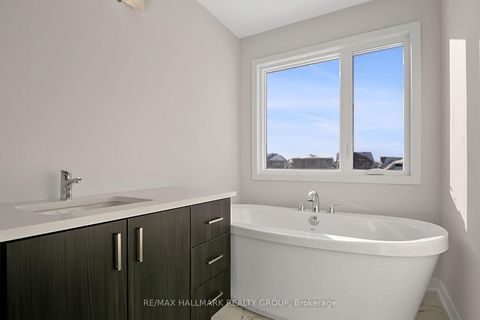 Photo 12 at 1924 Hawker Private, Stittsville (North), Stittsville