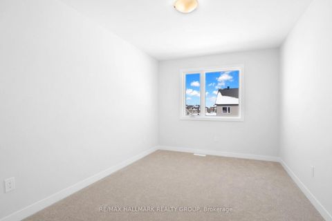 Photo 21 at 1944 Hawker Private, Huntley Ward (South East), Carp