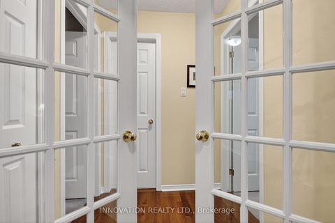 Photo 15 at 9 Heather Glen Court, Stittsville (Central), Stittsville