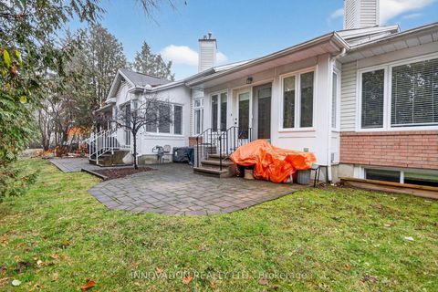 Photo 29 at 9 Heather Glen Court, Stittsville (Central), Stittsville