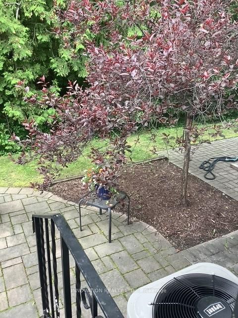 Photo 30 at 9 Heather Glen Court, Stittsville (Central), Stittsville