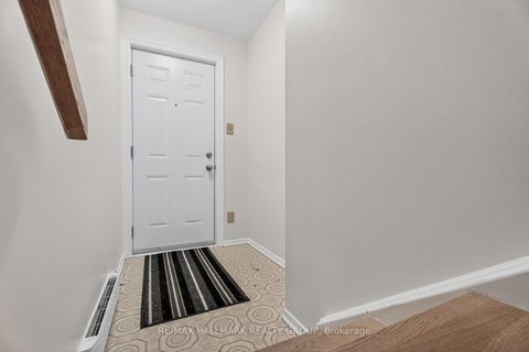 Photo 6 at B - 6746 Jeanne Darc Boulevard N, Convent Glen North, Orleans