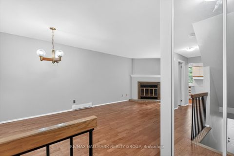 Photo 8 at B - 6746 Jeanne Darc Boulevard N, Convent Glen North, Orleans