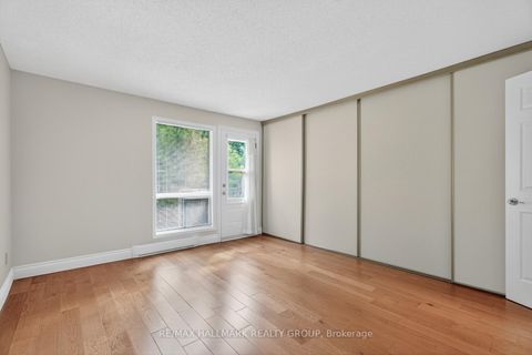 Photo 28 at B - 6746 Jeanne Darc Boulevard N, Convent Glen North, Orleans