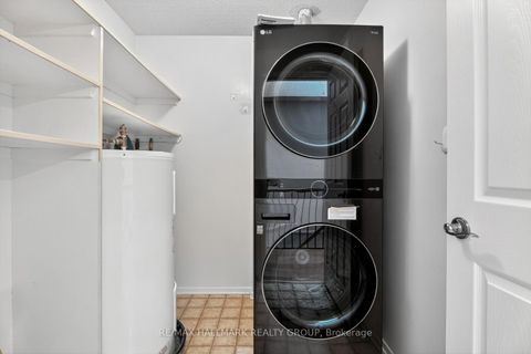 Photo 35 at B - 6746 Jeanne Darc Boulevard N, Convent Glen North, Orleans