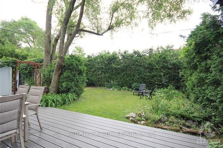 Photo 35 at 90 Withrow Avenue, Nepean (Meadowlands/St. Claire Gardens), Ottawa