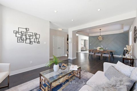 Photo 4 at 307 Nonius Street, Emerald Meadows/Trailwest, Kanata