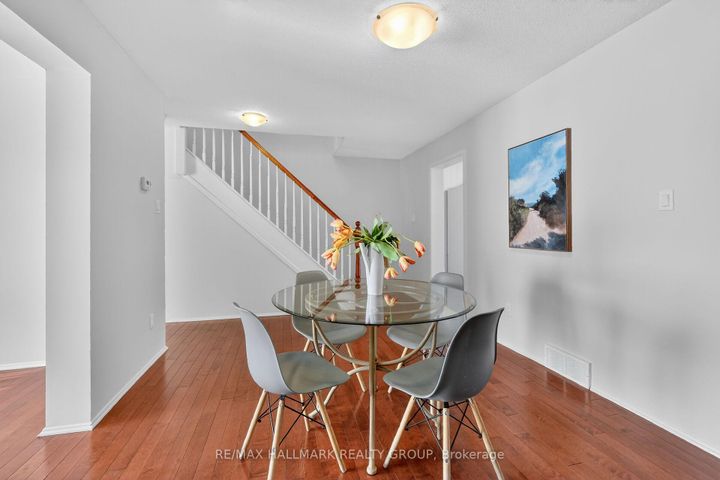 Photo 21 at 111 - 1061 Meadowlands Drive, Nepean (Carleton Square), Ottawa