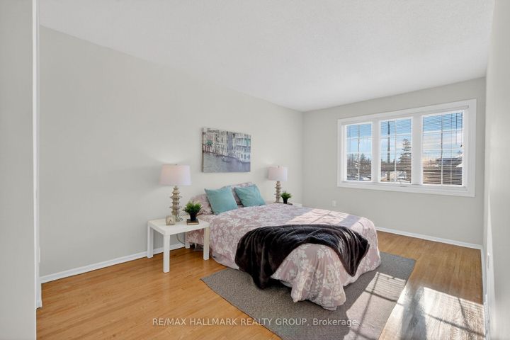 Photo 24 at 111 - 1061 Meadowlands Drive, Nepean (Carleton Square), Ottawa