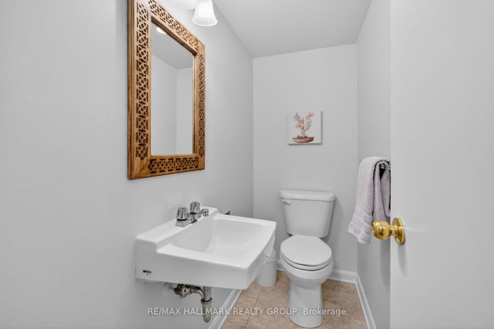 Photo 41 at 111 - 1061 Meadowlands Drive, Nepean (Carleton Square), Ottawa