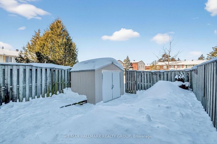 Photo 45 at 111 - 1061 Meadowlands Drive, Nepean (Carleton Square), Ottawa