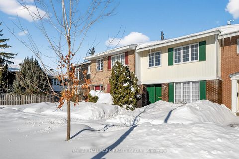 Photo 1 at 111 - 1061 Meadowlands Drive, Nepean (Carleton Square), Ottawa