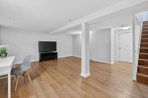 Photo 38 at 111 - 1061 Meadowlands Drive, Nepean (Carleton Square), Ottawa
