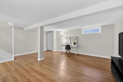 Photo 39 at 111 - 1061 Meadowlands Drive, Nepean (Carleton Square), Ottawa