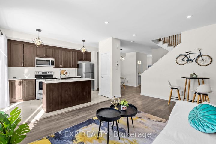 Photo 6 at 116 Maynooth Court, Nepean (Half Moon Bay), Ottawa