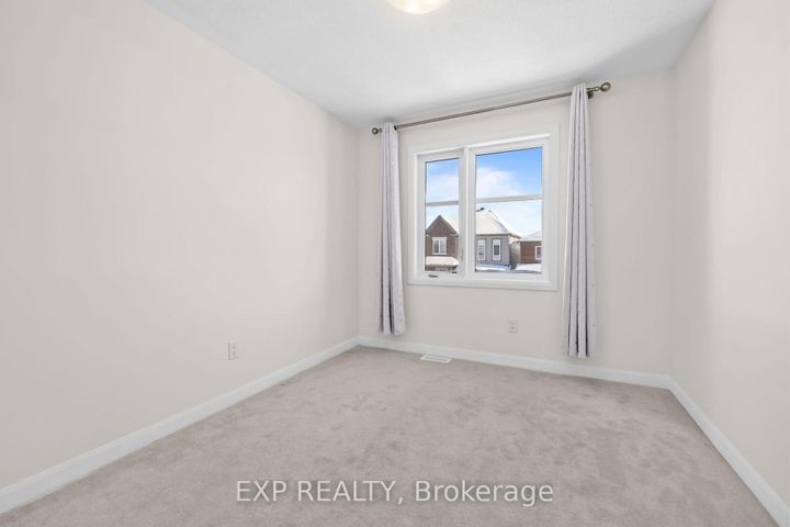 Photo 17 at 116 Maynooth Court, Nepean (Half Moon Bay), Ottawa