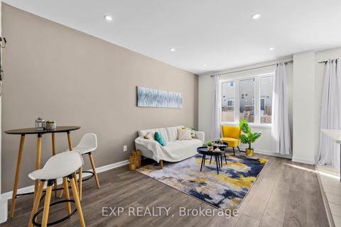 Photo 2 at 116 Maynooth Court, Nepean (Half Moon Bay), Ottawa