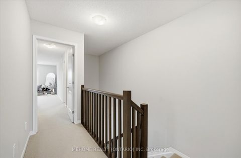 Photo 14 at 204 Tapadero Avenue, Emerald Meadows/Trailwest, Kanata