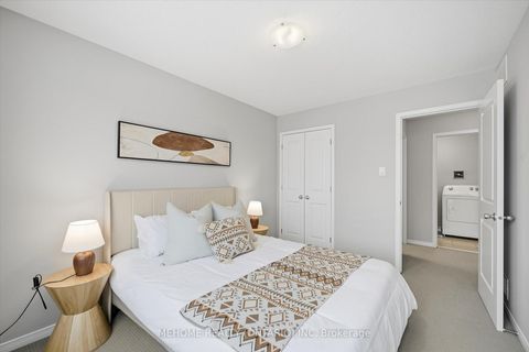 Photo 22 at 204 Tapadero Avenue, Emerald Meadows/Trailwest, Kanata