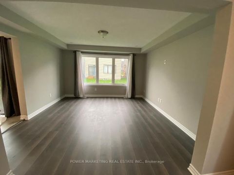 Photo 7 at 507 NORDMANN FIR Court, Emerald Meadows/Trailwest, Kanata