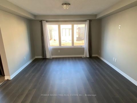 Photo 8 at 507 NORDMANN FIR Court, Emerald Meadows/Trailwest, Kanata