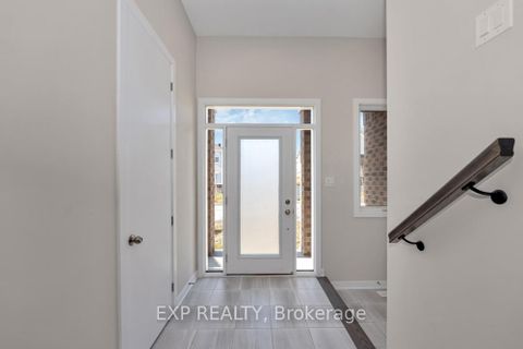 Photo 4 at 279 Falsetto Street, Mer Bleue/Bradley Estates/Anderson Park, Orleans