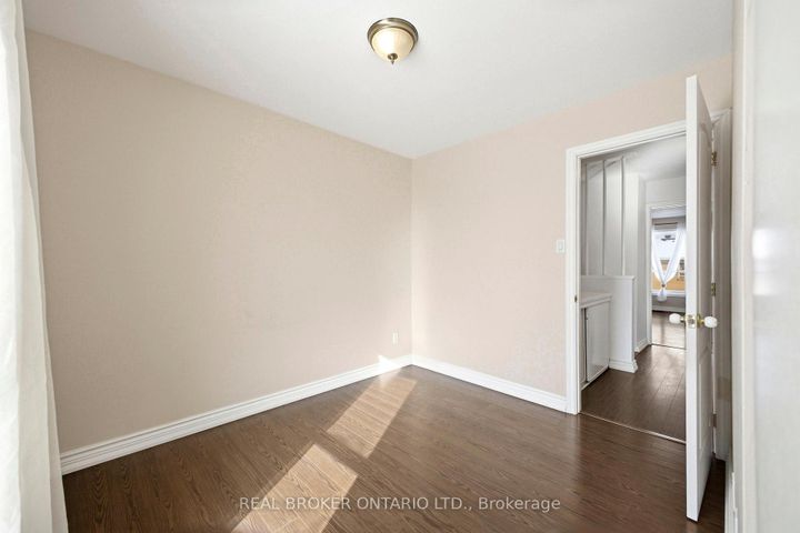 Photo 26 at F - 6 Arnold Drive, Nepean (Arbeatha Park), Ottawa