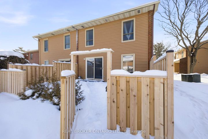 Photo 37 at F - 6 Arnold Drive, Nepean (Arbeatha Park), Ottawa