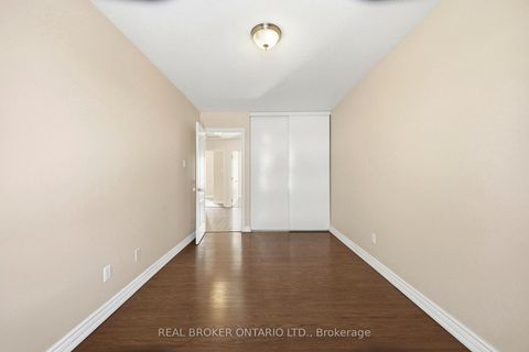 Photo 22 at F - 6 Arnold Drive, Nepean (Arbeatha Park), Ottawa