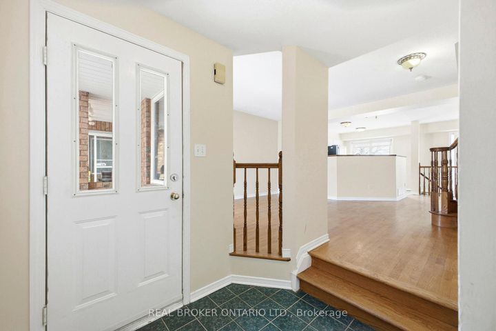 Photo 2 at 220 Woodpark Way, Nepean (Longfields), Ottawa