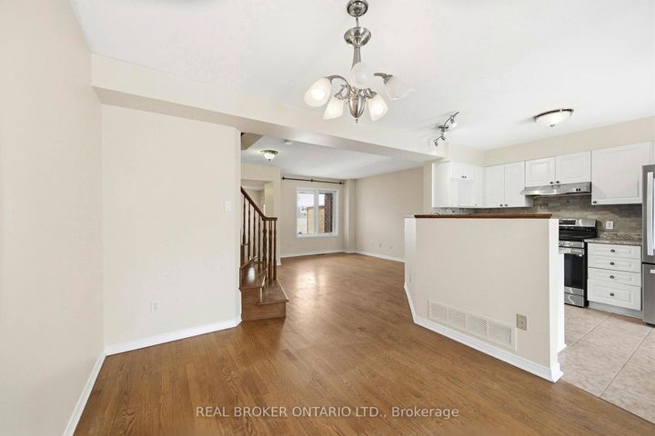Photo 11 at 220 Woodpark Way, Nepean (Longfields), Ottawa