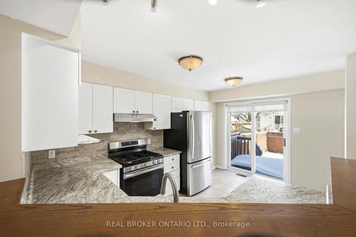 Photo 14 at 220 Woodpark Way, Nepean (Longfields), Ottawa