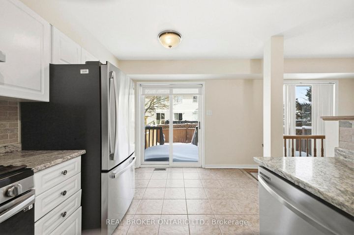 Photo 18 at 220 Woodpark Way, Nepean (Longfields), Ottawa