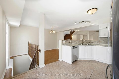 Photo 16 at 220 Woodpark Way, Nepean (Longfields), Ottawa