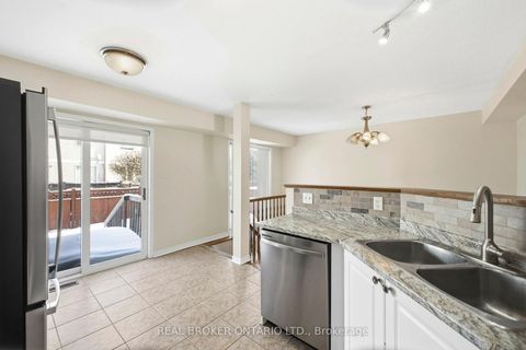 Photo 17 at 220 Woodpark Way, Nepean (Longfields), Ottawa