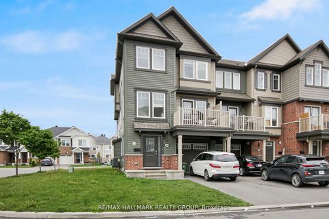 Photo 2 at 41 Maroma Street, Avalon West, Orleans