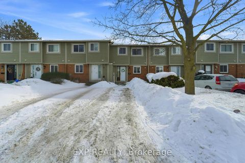 Photo 1 at 78 - 36 Barrow Crescent, Katimavik, Kanata