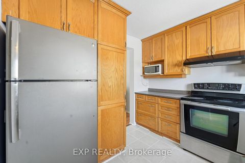 Photo 8 at 78 - 36 Barrow Crescent, Katimavik, Kanata