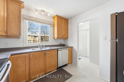 Photo 11 at 78 - 36 Barrow Crescent, Katimavik, Kanata