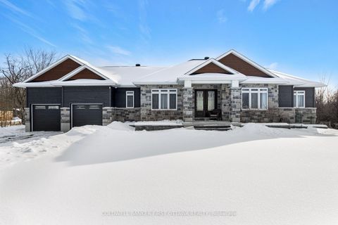 Photo 0 at 121 Ernest Way, Bathurst/Burgess & Sherbrooke (Bathurst) Twp, Tay Valley