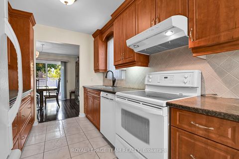 Photo 8 at 310 Mceachern Crescent, Bilberry Creek/Queenswood Heights, Orleans