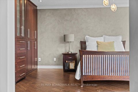 Photo 17 at 800 Fairwinds Terrace, Convent Glen, Orleans