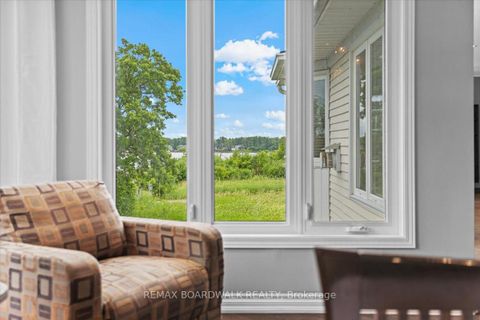 Photo 20 at 800 Fairwinds Terrace, Convent Glen, Orleans