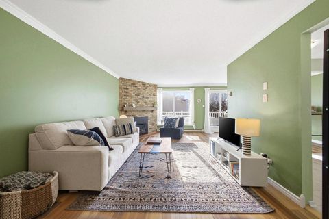 Photo 6 at D - 39 Stonehaven Drive, Bridlewood, Kanata