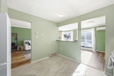 Photo 18 at D - 39 Stonehaven Drive, Bridlewood, Kanata