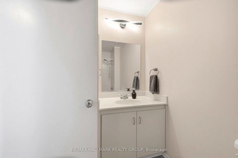 Photo 20 at D - 39 Stonehaven Drive, Bridlewood, Kanata