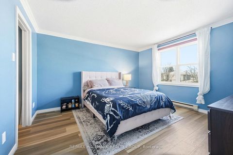 Photo 21 at D - 39 Stonehaven Drive, Bridlewood, Kanata