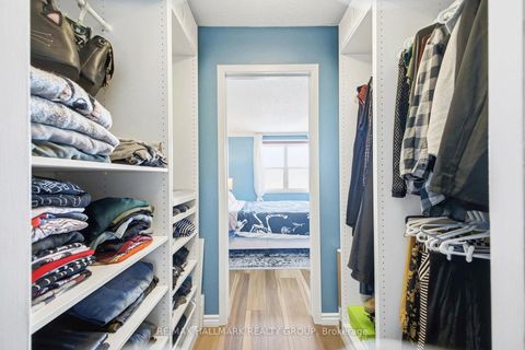 Photo 25 at D - 39 Stonehaven Drive, Bridlewood, Kanata